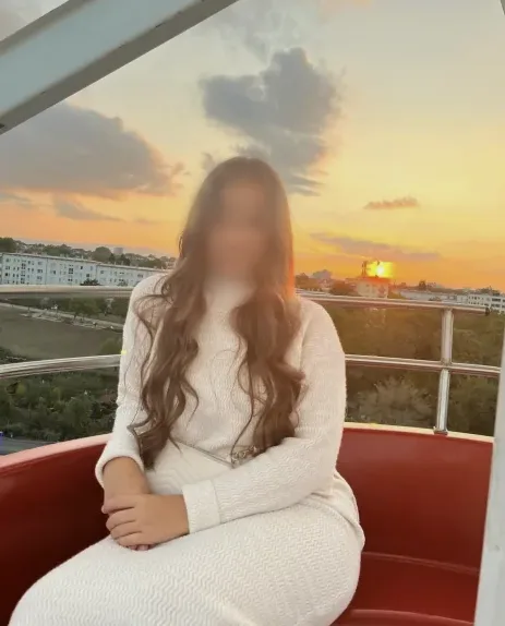 Loredana, 19 anni