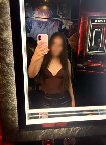 Nunzia, 18 anni